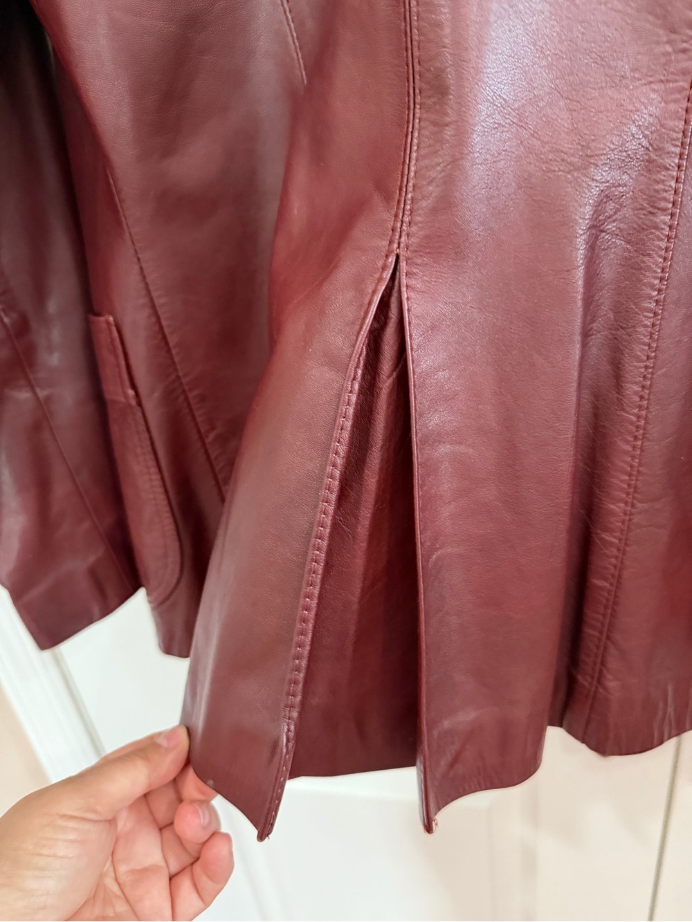 Vintage Burgundy Etienne Aigner Leather Jacket - Picture 16 of 16